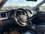 2017 Highlander Thumbnail 10