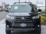 2017 Highlander Thumbnail 9