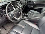 2017 Highlander Thumbnail 10
