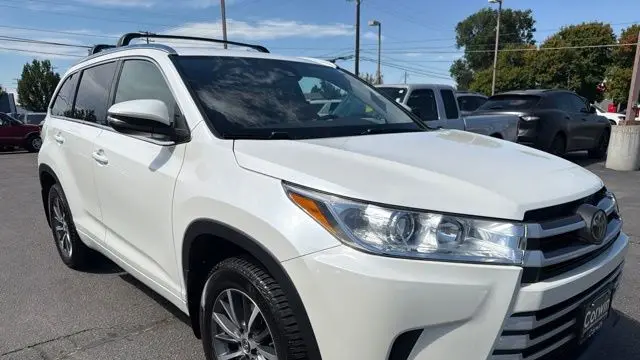 2018 Toyota Highlander SE