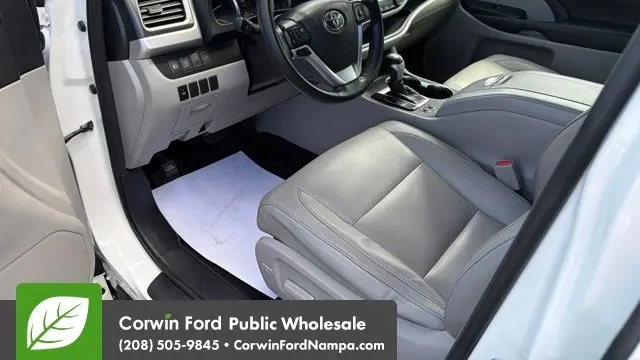 2018 Toyota Highlander SE