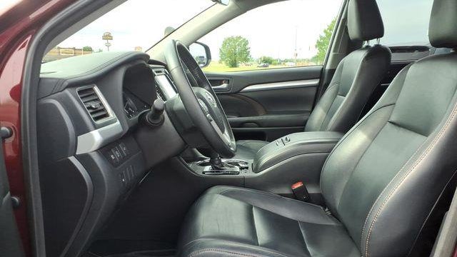 2018 Toyota Highlander 
