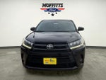2019 Highlander Thumbnail 8
