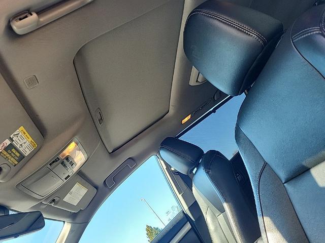 2019 Toyota Highlander - $28,399