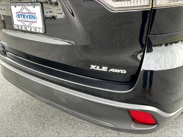 2019 Toyota Highlander - $28,399