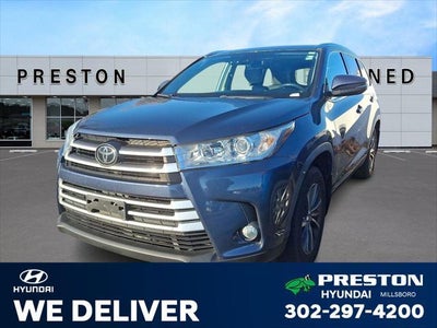 2019 Toyota Highlander AWD XLE 4DR SUV