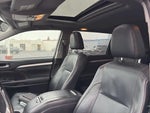 2018 Highlander Thumbnail 5