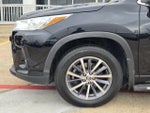 2018 Highlander Thumbnail 5