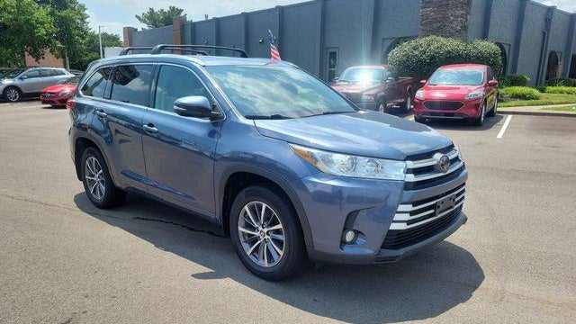 2018 Toyota Highlander SE