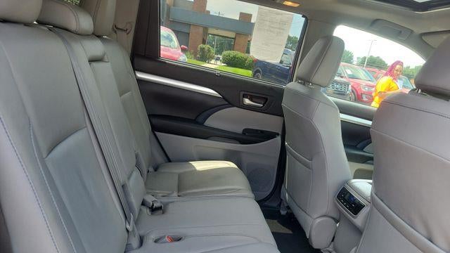 2018 Toyota Highlander SE