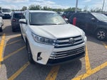 2019 Highlander Thumbnail 6