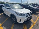 2019 Highlander Thumbnail 7