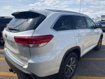 2019 Highlander Thumbnail 14