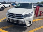 2019 Highlander Thumbnail 21