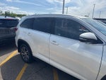 2019 Highlander Thumbnail 23
