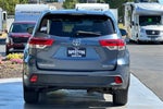 2017 Highlander Thumbnail 5