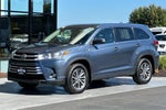 2017 Highlander Thumbnail 8