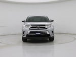 2017 Highlander Thumbnail 5