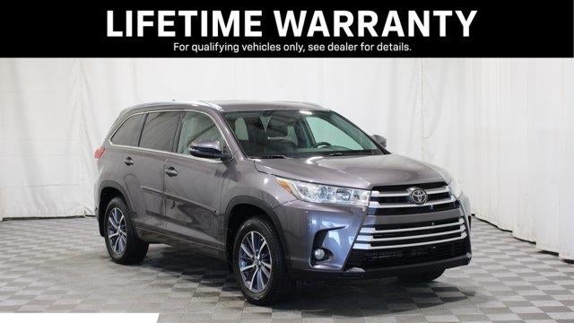 Preowned 2018 Toyota Highlander SE for Sale