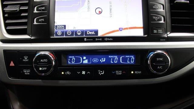 2018 Toyota Highlander SE