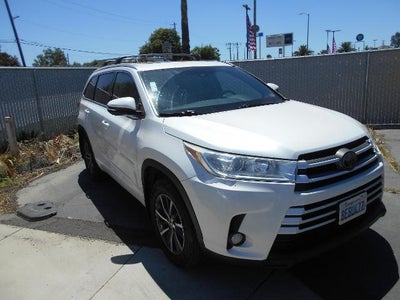 2018 Toyota Highlander AWD SE 4DR SUV