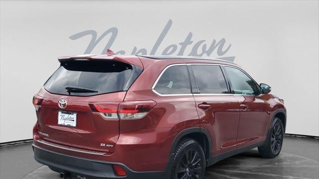 2019 Toyota Highlander SE