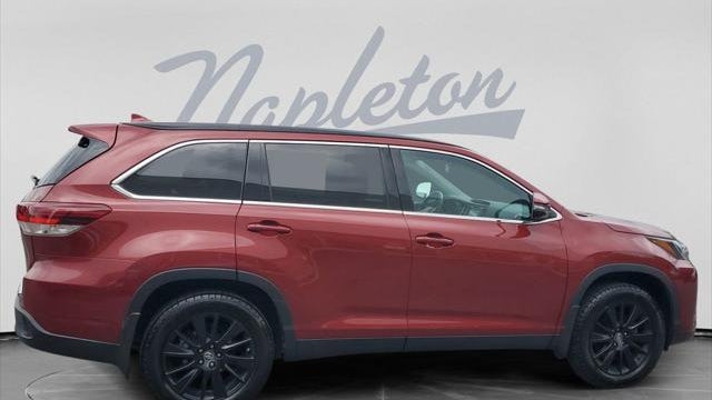2019 Toyota Highlander SE