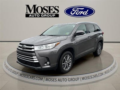 2019 Toyota Highlander AWD XLE 4DR SUV