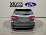 2019 Highlander Thumbnail 6