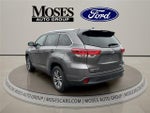 2019 Highlander Thumbnail 7