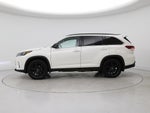 2019 Highlander Thumbnail 3