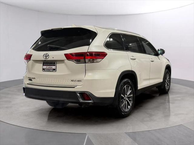 2019 Toyota Highlander - $27,795