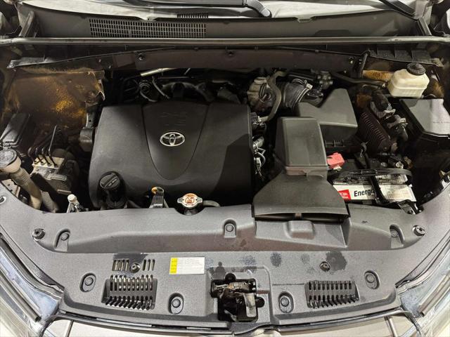 2019 Toyota Highlander - $27,795