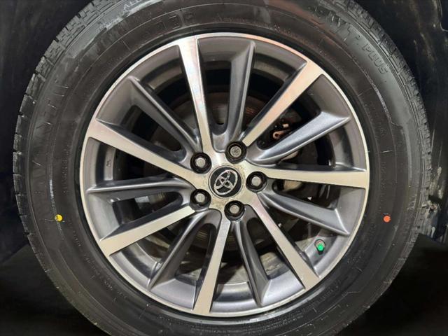 2019 Toyota Highlander - $27,795