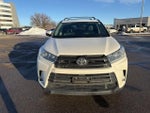 2018 Highlander Thumbnail 4