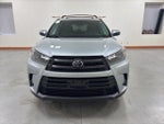 2019 Highlander Thumbnail 3