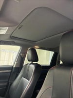 2019 Highlander Thumbnail 15