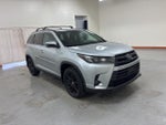 2019 Highlander Thumbnail 2