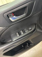 2019 Highlander Thumbnail 17