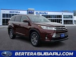 2019 Highlander Thumbnail 36