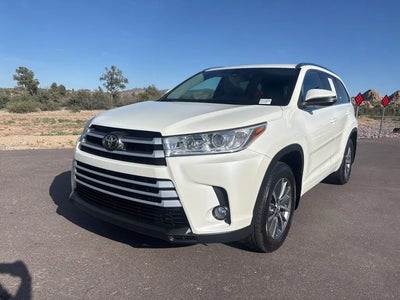 Photo of a 2017 Toyota Highlander AWD XLE 4DR SUV for sale