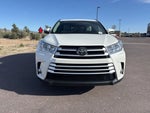 2017 Highlander Thumbnail 9
