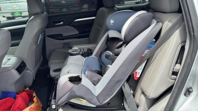 2017 Toyota Highlander SE