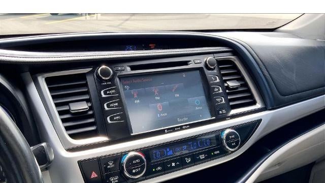2018 Toyota Highlander SE