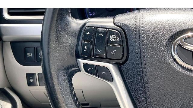2018 Toyota Highlander SE