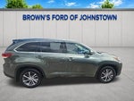 2018 Highlander Thumbnail 8