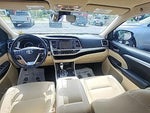 2018 Highlander Thumbnail 16