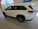 2019 Highlander Thumbnail 14