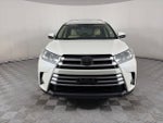 2019 Highlander Thumbnail 2