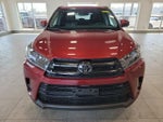 2019 Highlander Thumbnail 3